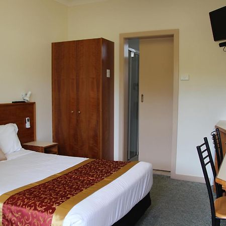 The Pioneer Way Motel Springwood Extérieur photo