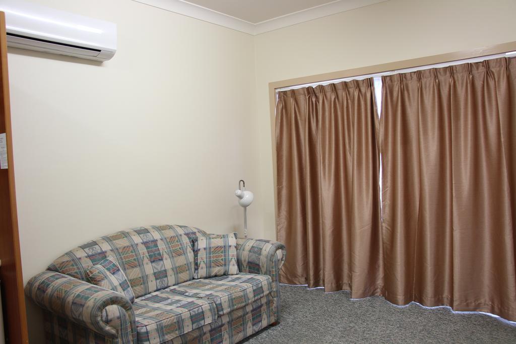 The Pioneer Way Motel Springwood Extérieur photo