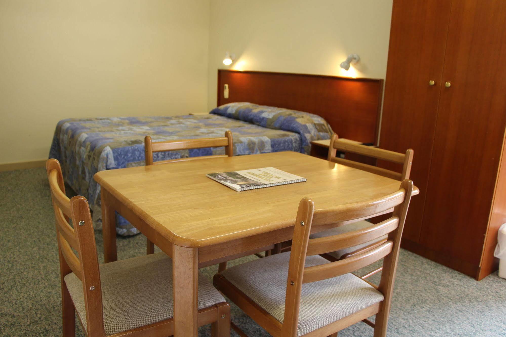 The Pioneer Way Motel Springwood Extérieur photo
